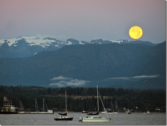 Comox Valley, British Columbia Canada - Blue Moon - September 4, 2012