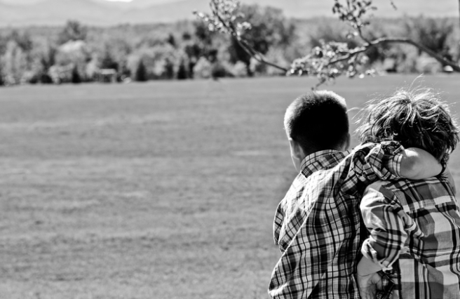 black and white photography, siblings, brothers, childhood, memories