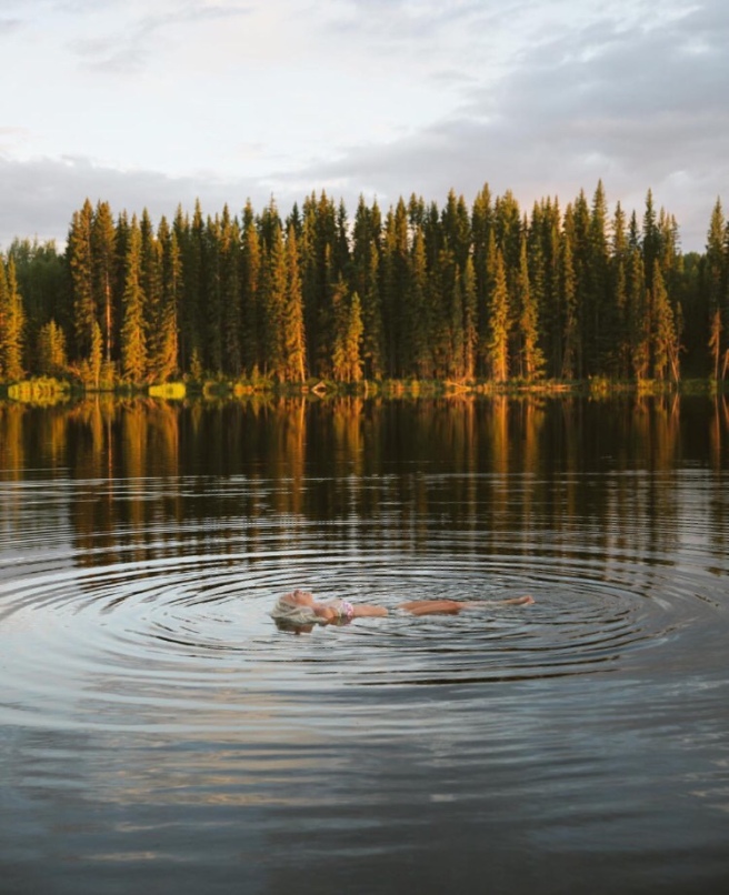 fall-float-autumn-swim-relax