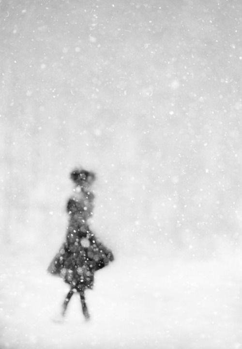 in-the-snow-donata-wenders-photography